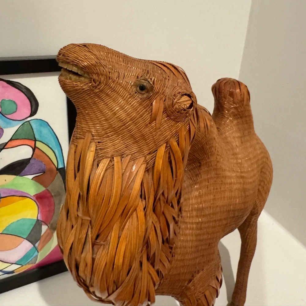 Mid Century Modern Reed & Wicker Camel - Picture 9 of 9